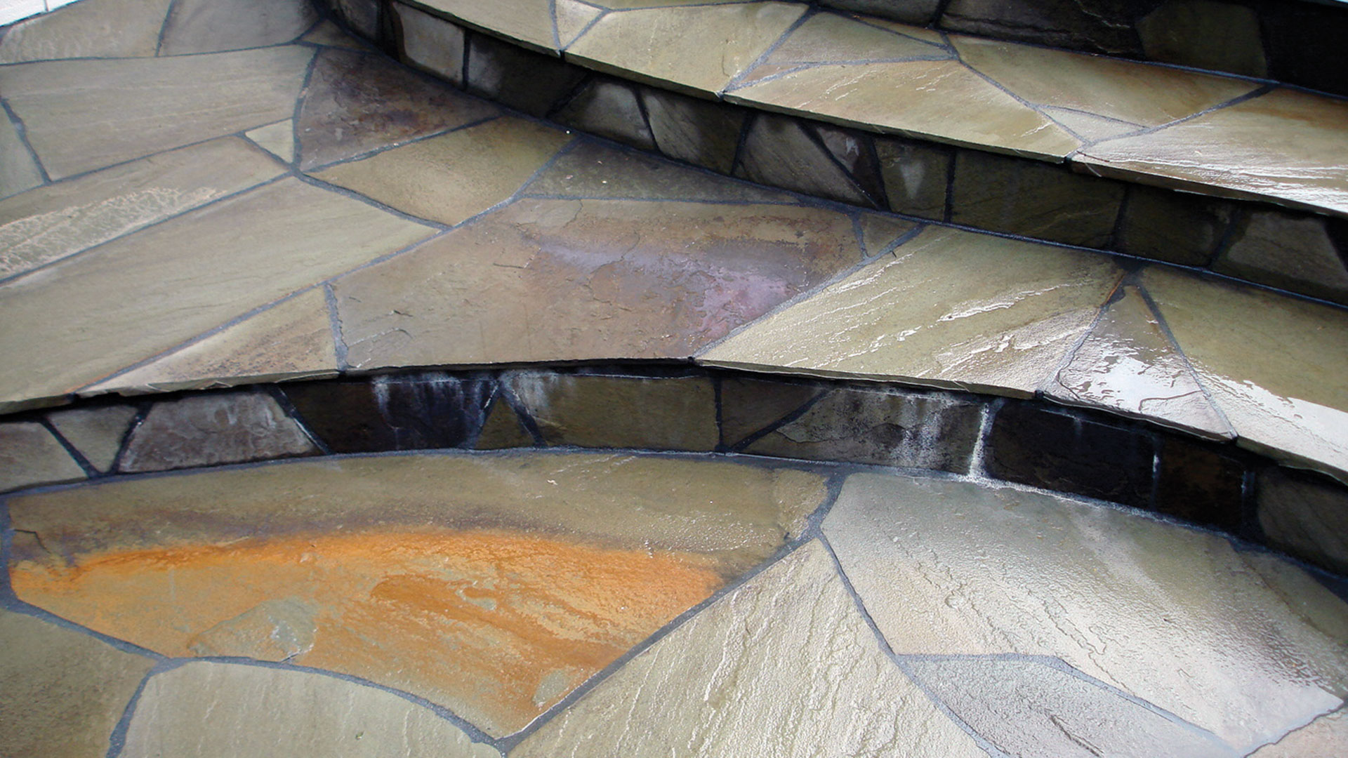 Connecticut bluestone 'full color range' curved steps
